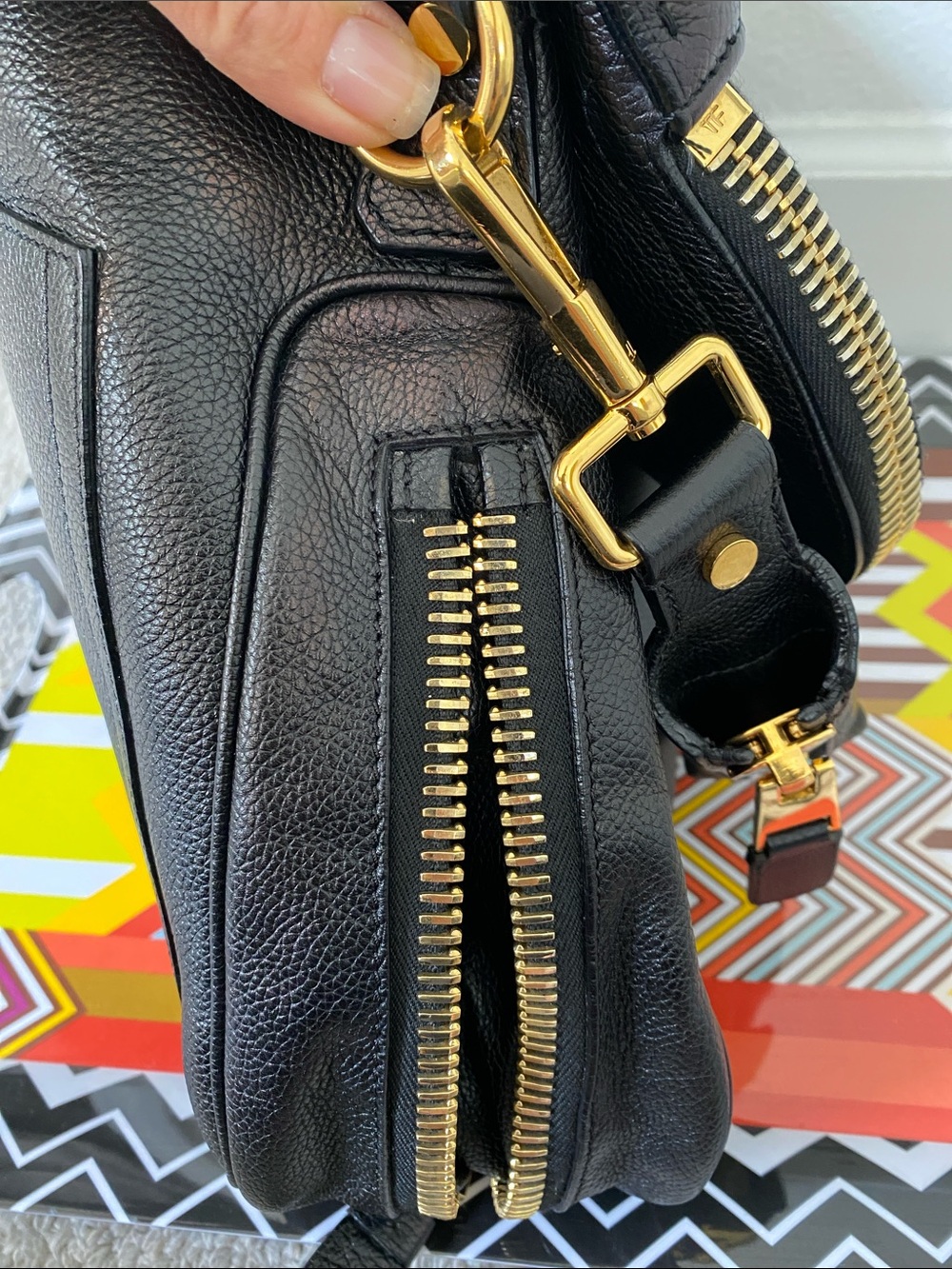 Tom Ford Large Jennifer Black Leather Shoulder Bag with Gold Hardware - Picture 10 of 12